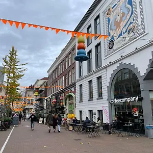 Thuis Bij Schell 2*, Rotterdam Paesi Bassi